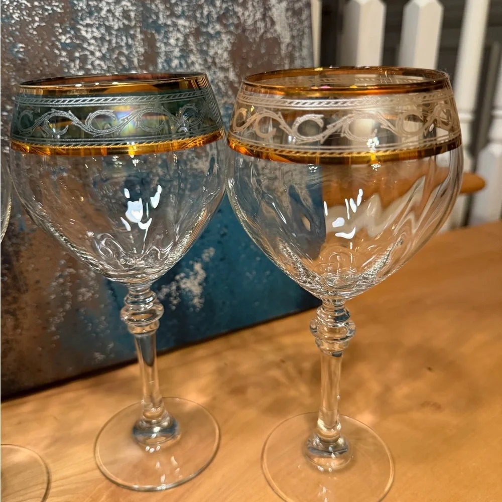 Exquisite Vintage Italian Crystal Wine Glasses by Fumo;‎ Set of 6